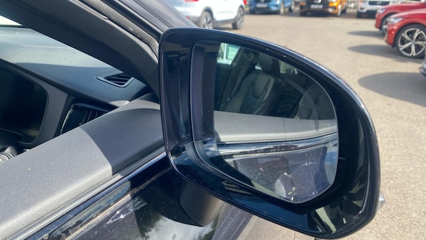 Used Volvo XC60 2024 for sale - 76152095: Photo 33