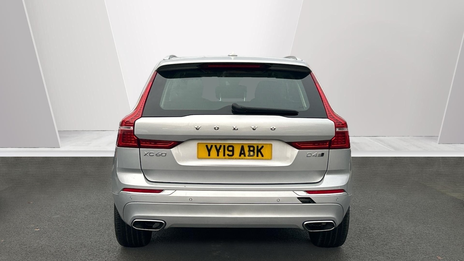 Used Volvo XC60 2019 for sale - 76499271: Photo 4