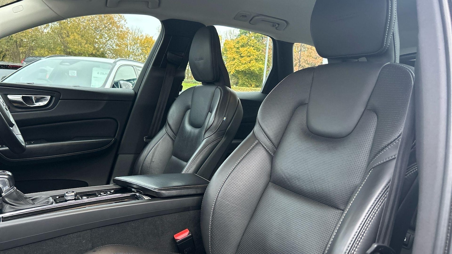 Used Volvo XC60 2019 for sale - 76499271: Photo 41