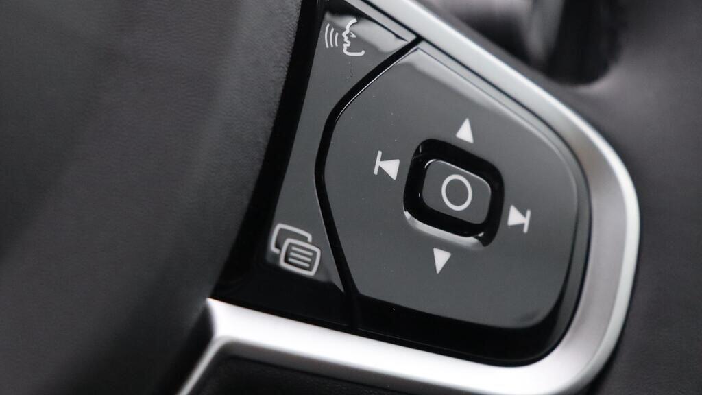 Used Volvo XC60 for sale - 78072610: Photo 23