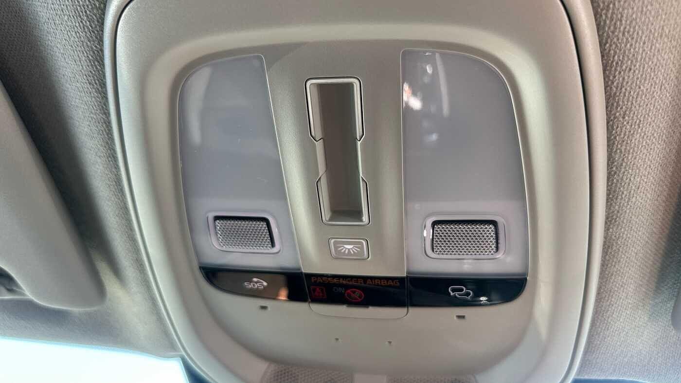 Used Volvo XC40 2024 for sale - 76152309: Photo 30