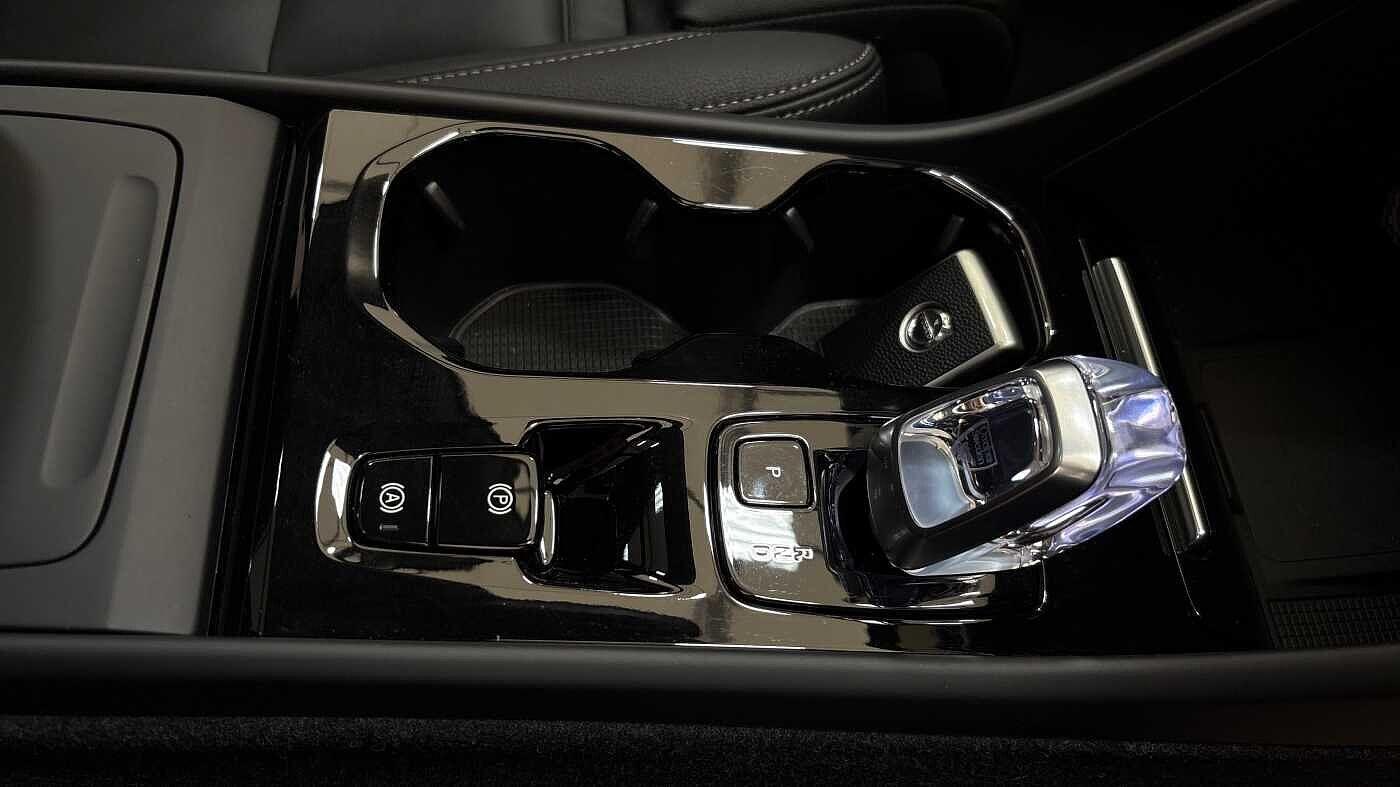 Used Volvo XC40 2024 for sale - 77021165: Photo 32