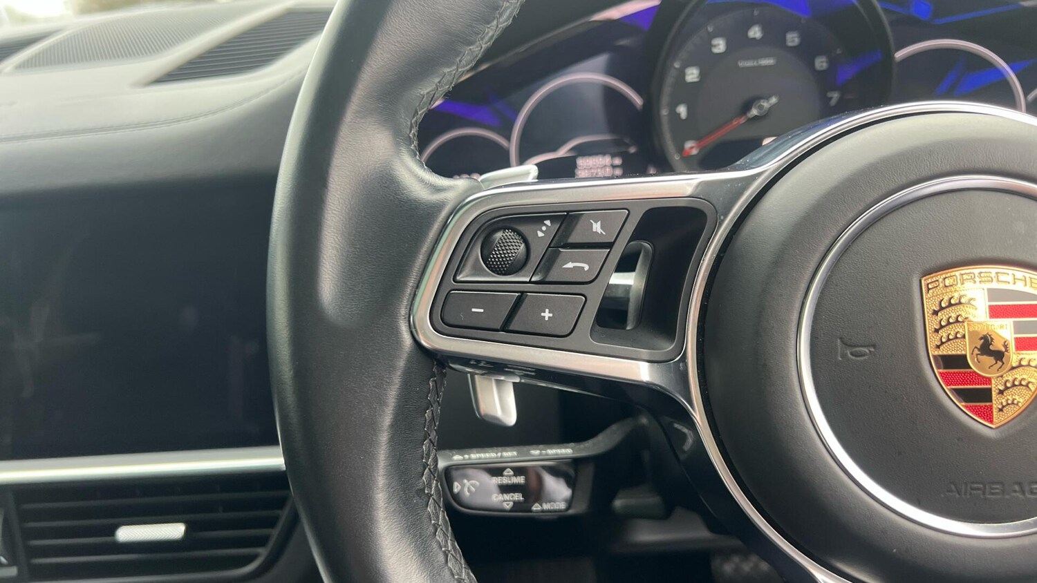 Used Porsche Cayenne for sale - 77807643: Photo 21