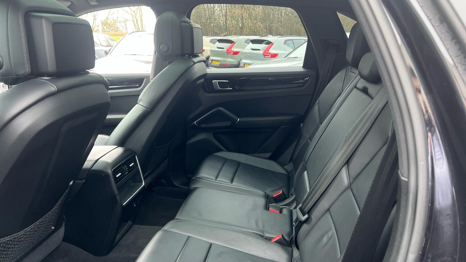 Used Porsche Cayenne for sale - 77807643: Photo 32