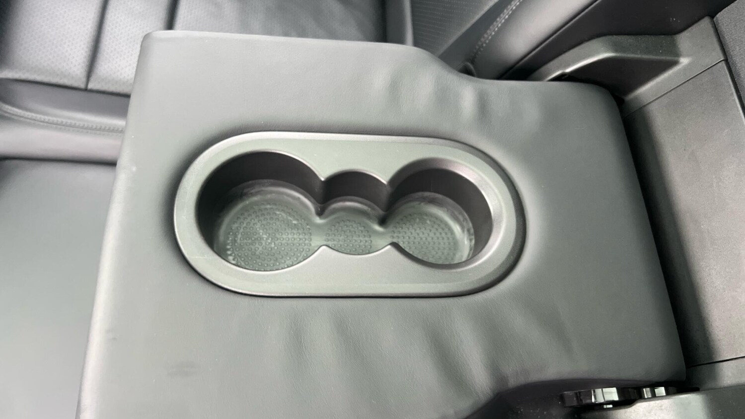 Used Porsche Cayenne for sale - 77807643: Photo 33