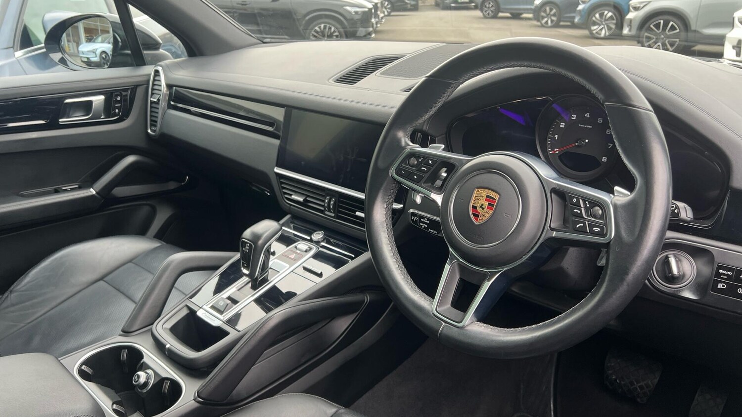 Used Porsche Cayenne for sale - 77807643: Photo 4