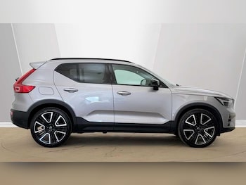 Used Volvo XC40 2025 for sale - 78609287: Photo