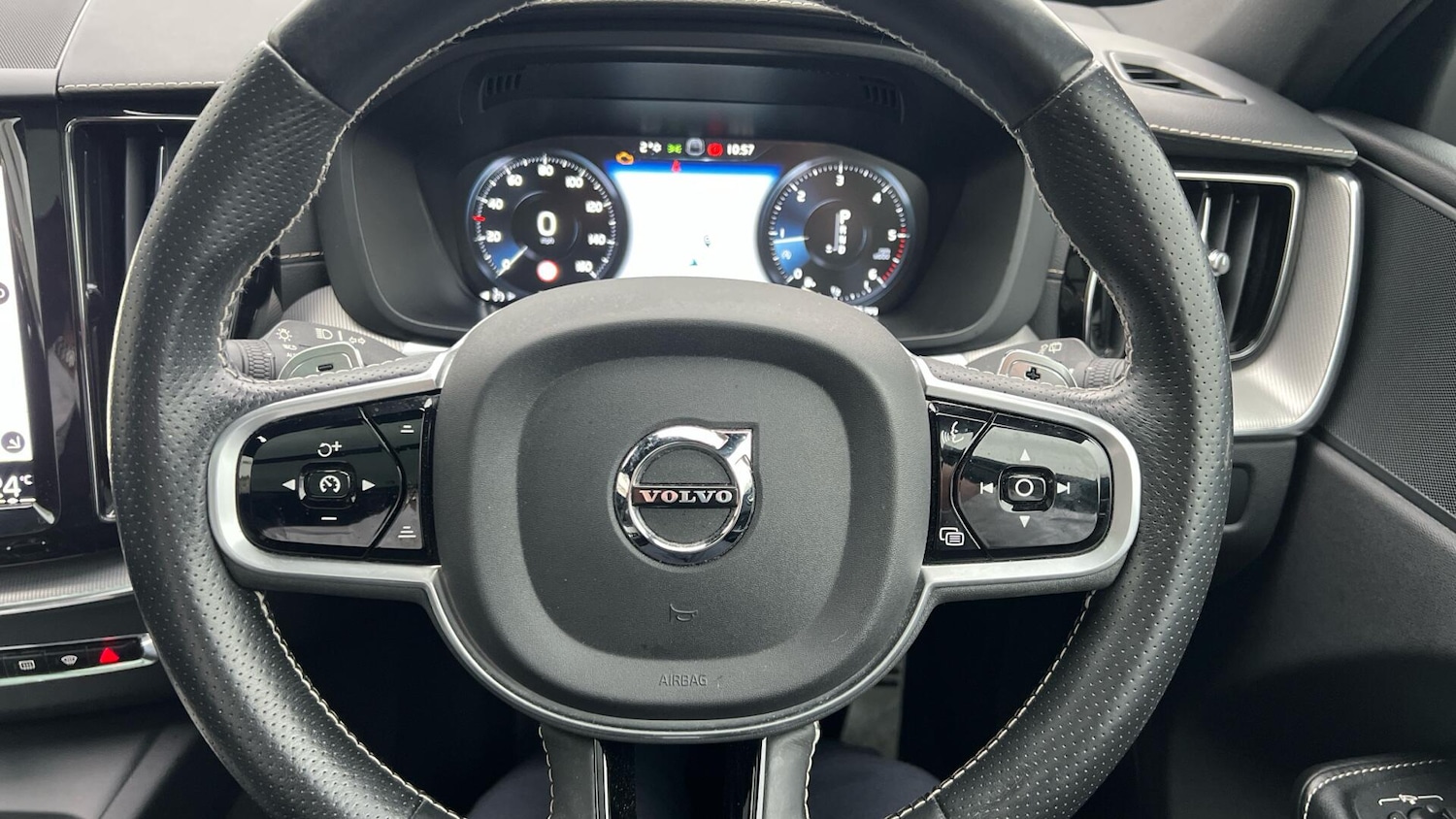 Used Volvo XC60 for sale - 77440207: Photo 10