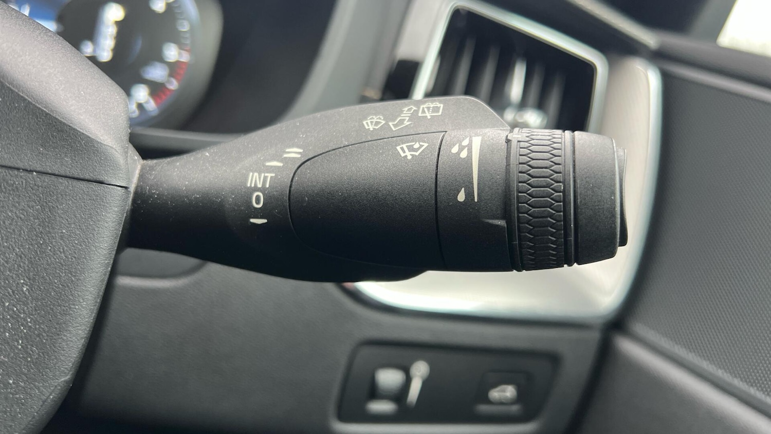 Used Volvo XC60 for sale - 77440207: Photo 22