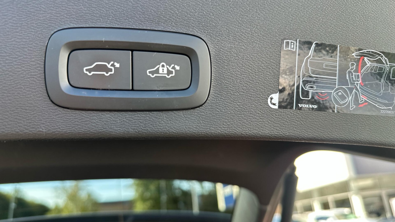 Used Volvo XC40 2019 for sale - 76152290: Photo 39