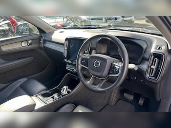 Used Volvo XC40 2019 for sale - 76152290: Photo 4