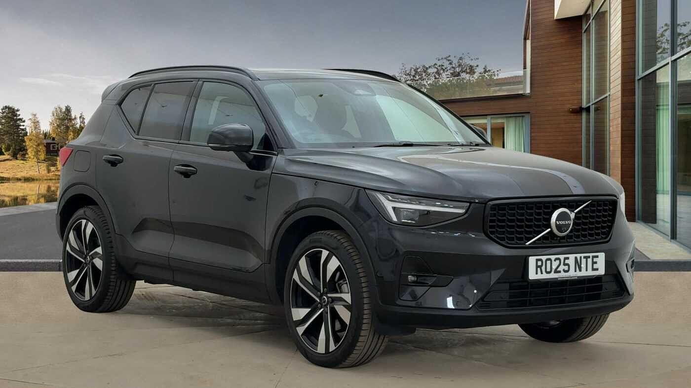 Used Volvo XC40 2025 for sale - 76913419: Photo 1
