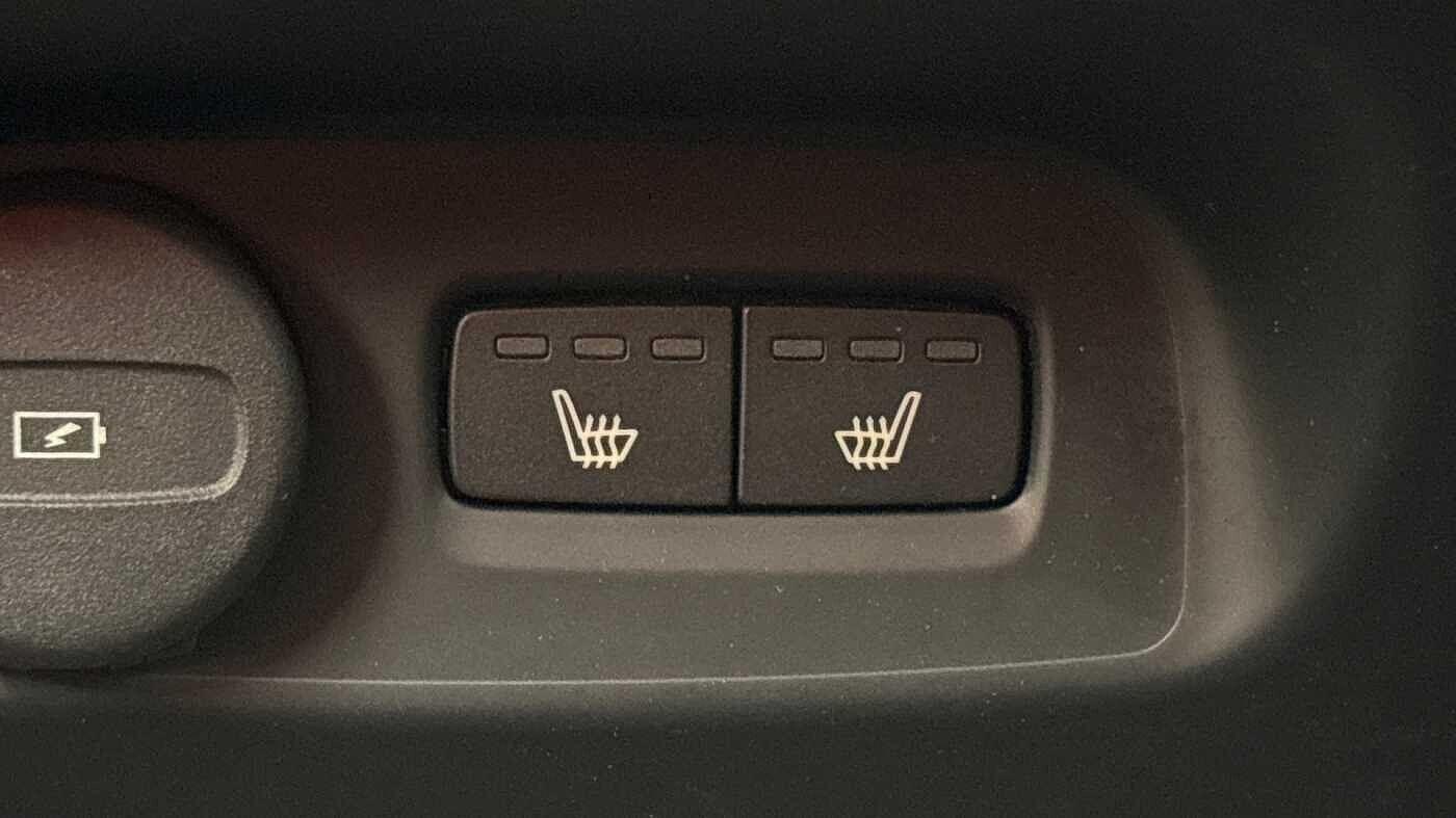 Used Volvo XC40 2025 for sale - 76913419: Photo 17