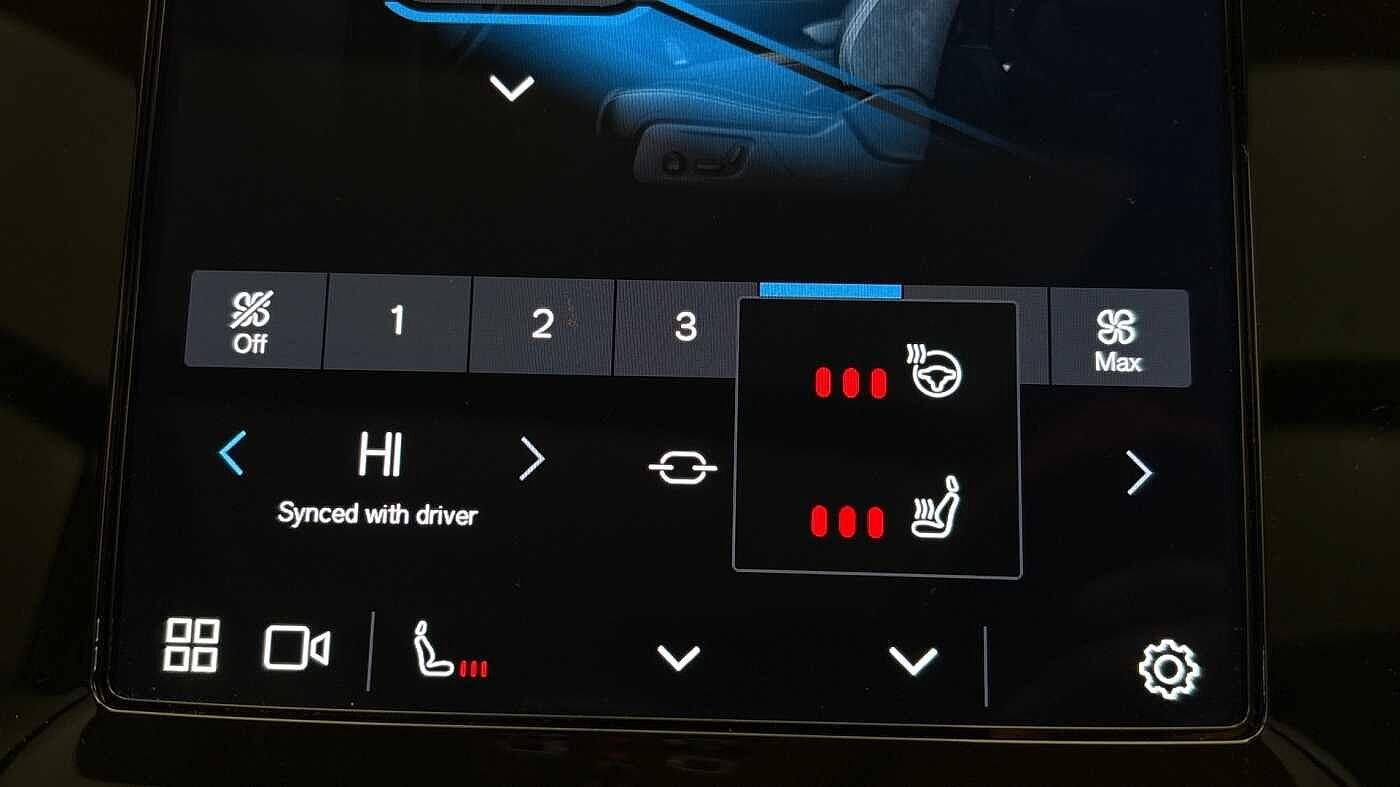 Used Volvo XC40 2025 for sale - 76913419: Photo 41