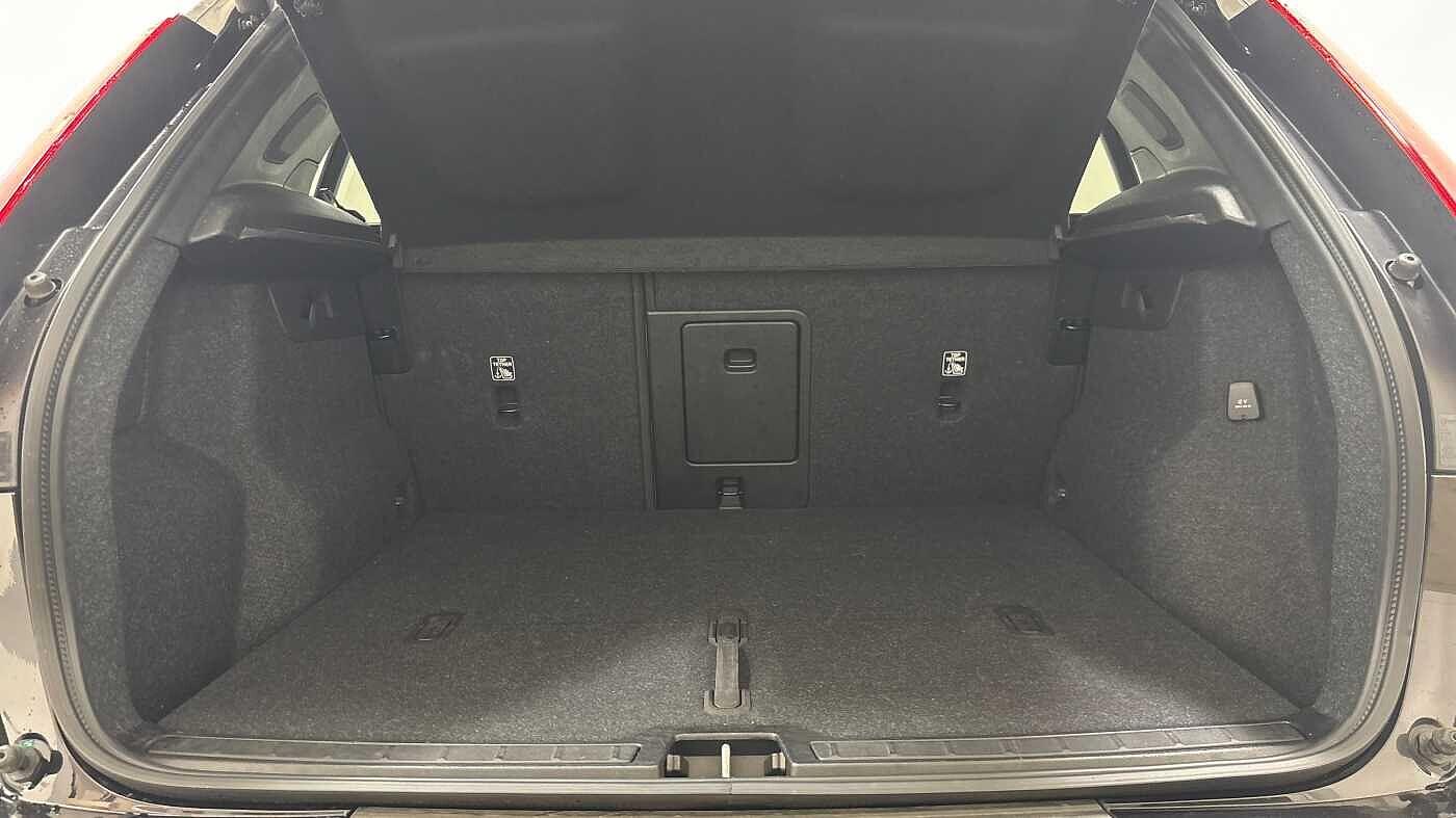 Used Volvo XC40 for sale - 77191419: Photo 14