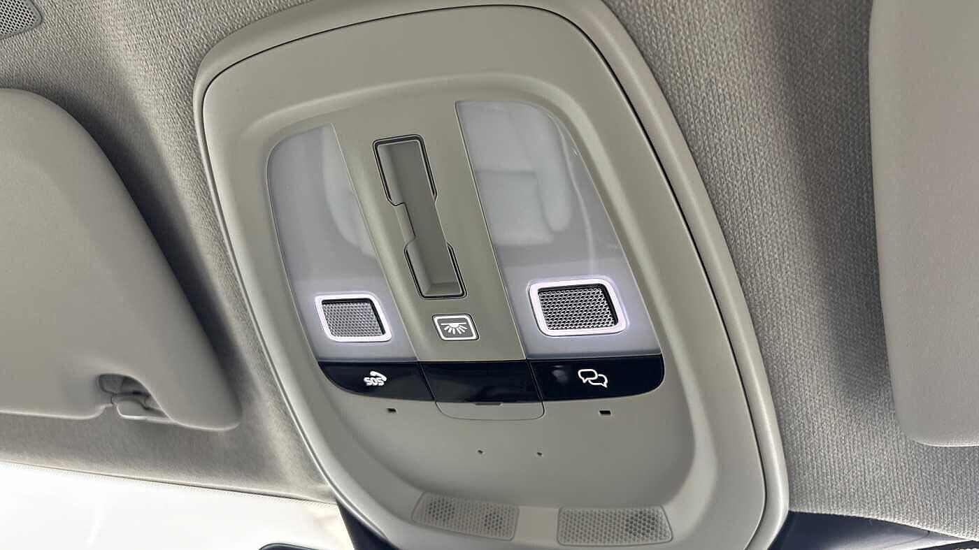 Used Volvo XC40 for sale - 77191419: Photo 33