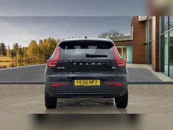 Used Volvo XC40 2025 for sale - 77191419: Photo