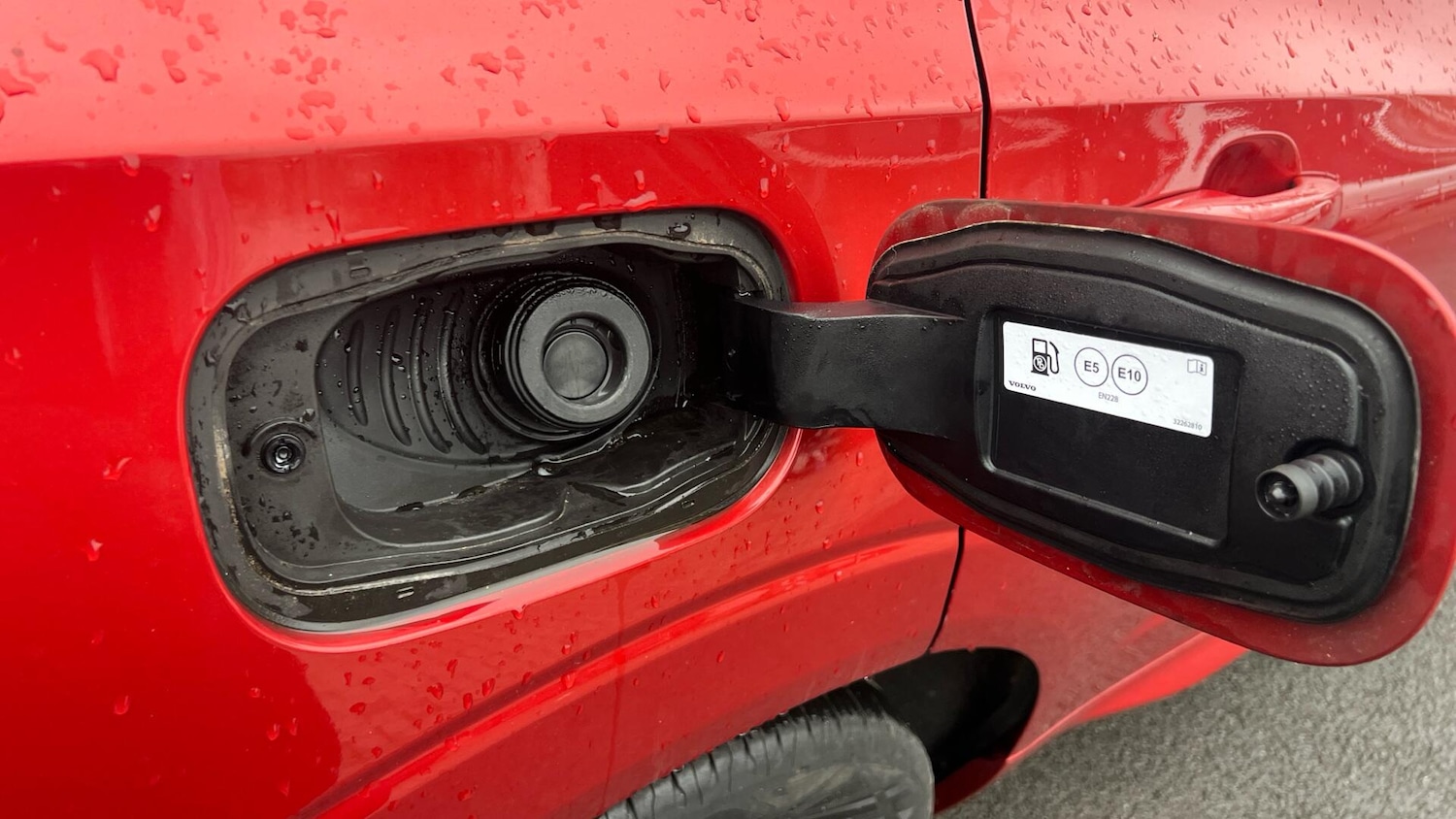 Used Volvo XC60 2023 for sale - 77424906: Photo 15