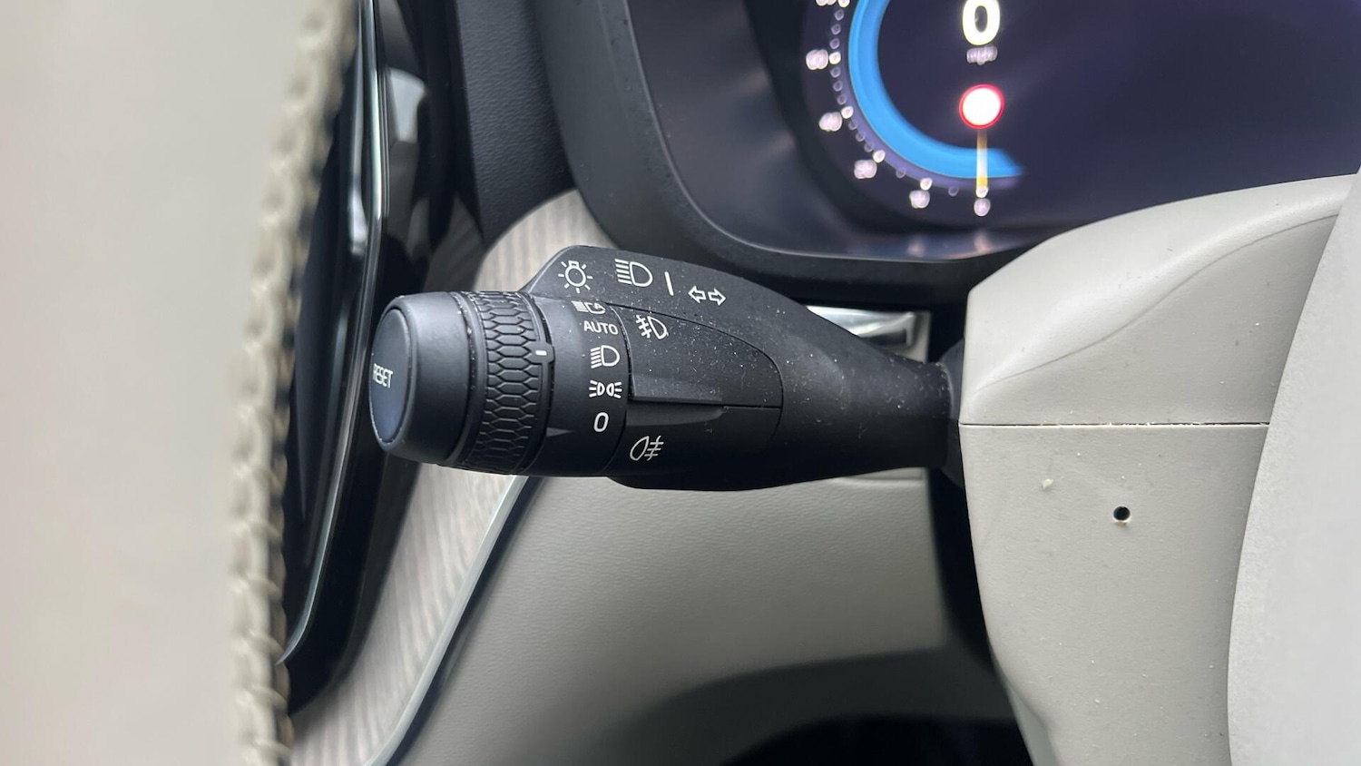 Used Volvo XC60 2023 for sale - 77424906: Photo 19