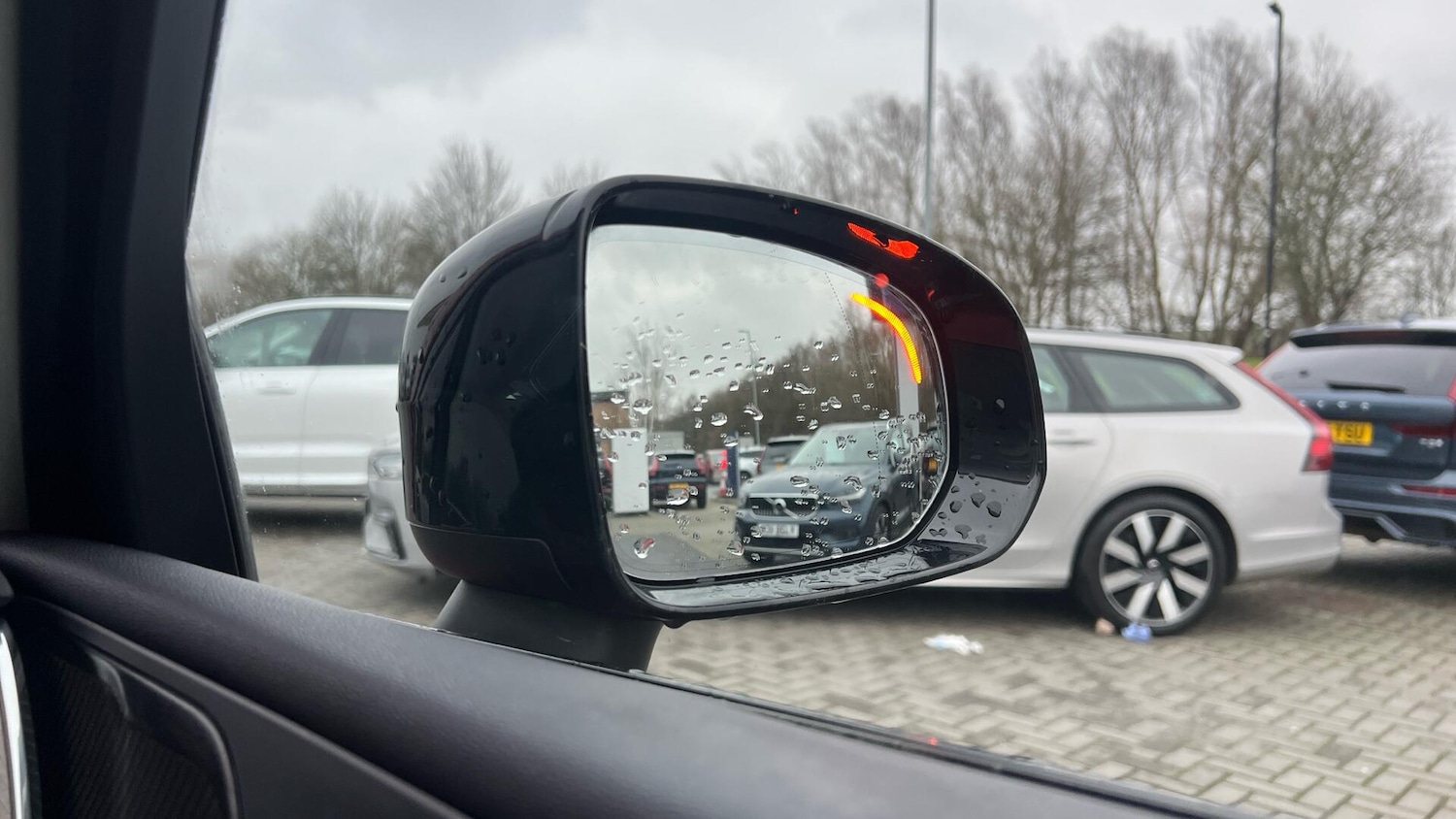 Used Volvo XC60 2023 for sale - 77424906: Photo 29