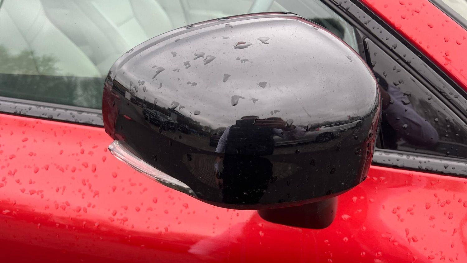 Used Volvo XC60 2023 for sale - 77424906: Photo 40