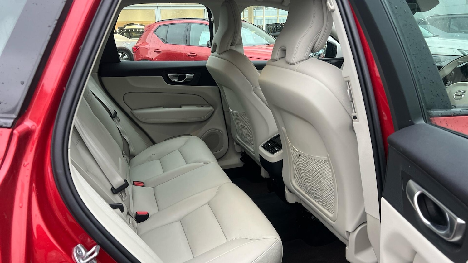 Used Volvo XC60 2023 for sale - 77424906: Photo 6