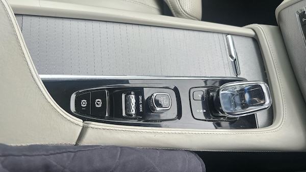 Used Volvo XC90 2019 for sale - 76270000: Photo 31