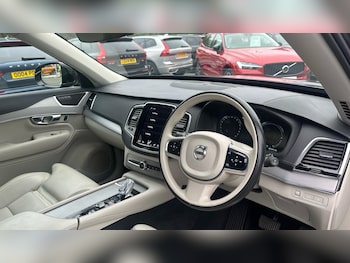 Used Volvo XC90 2019 for sale - 76270000: Photo