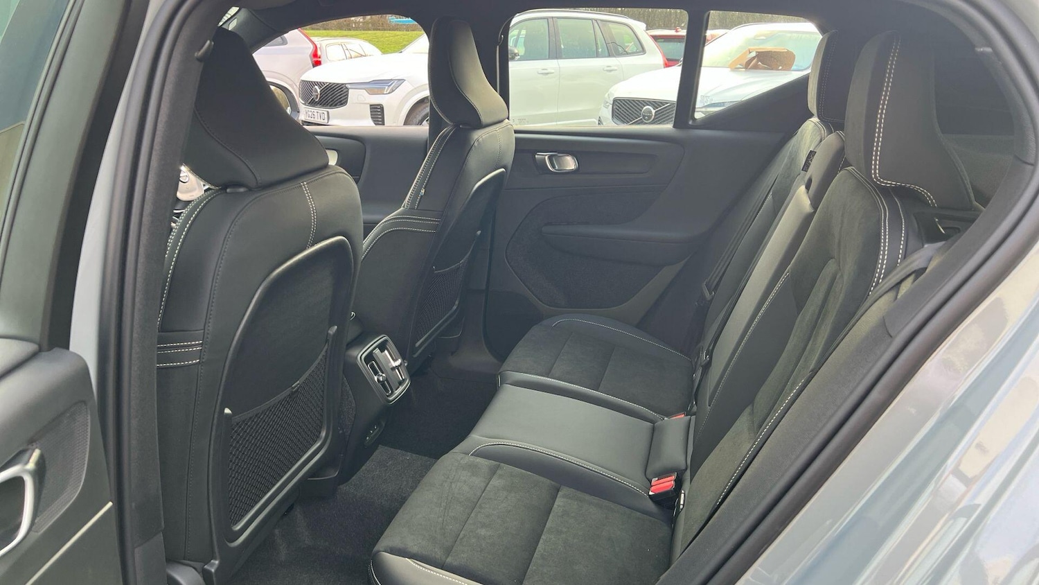 Used Volvo XC40 2026 for sale - 77993379: Photo 11