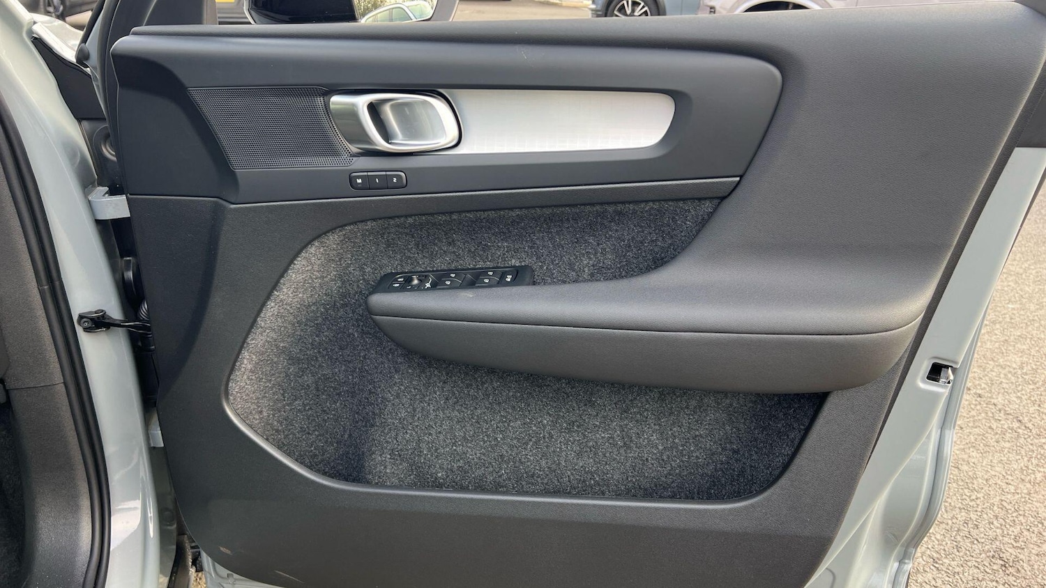 Used Volvo XC40 2026 for sale - 77993379: Photo 24