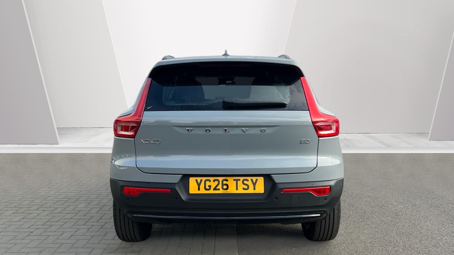 Used Volvo XC40 2026 for sale - 77993379: Photo 3