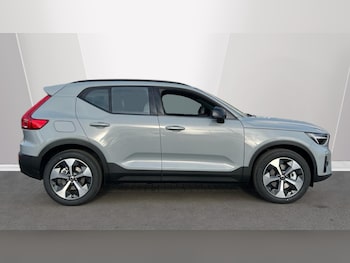 Used Volvo XC40 2026 for sale - 77993379: Photo