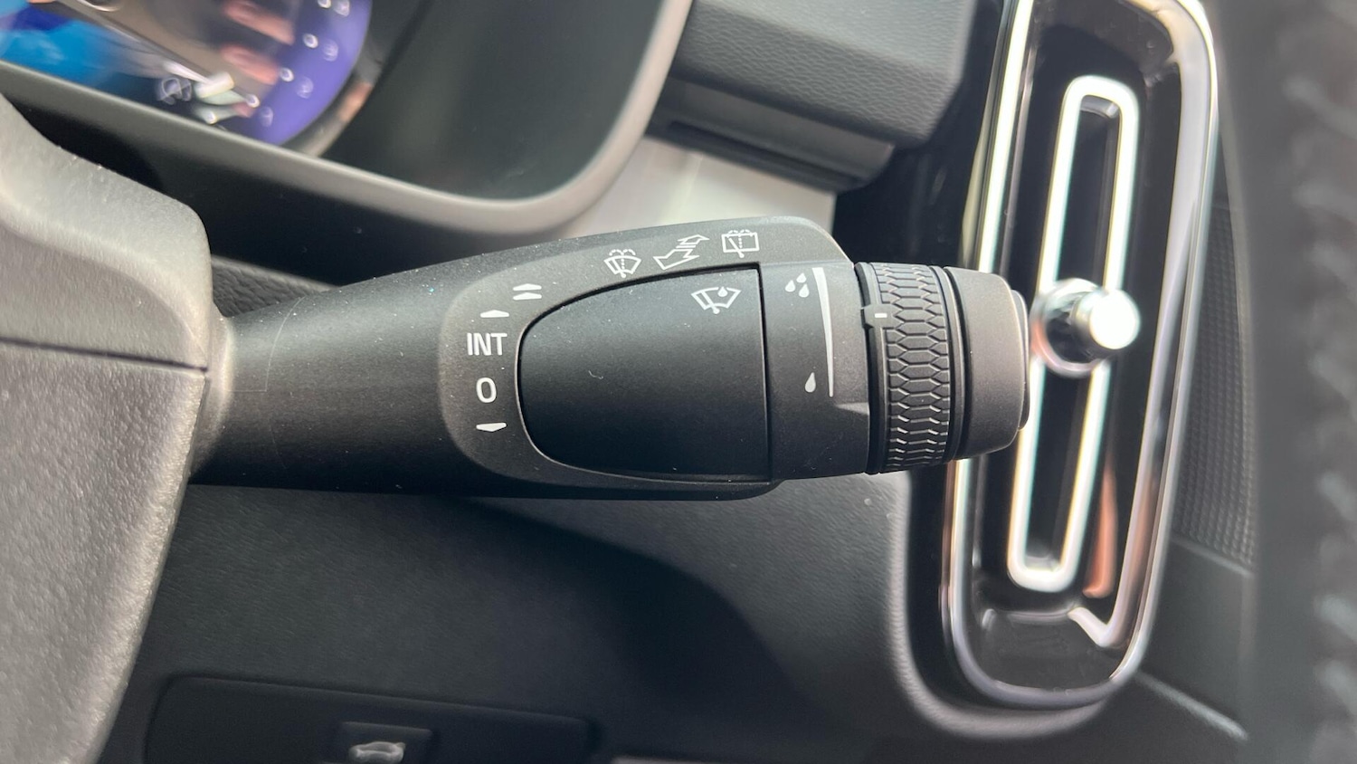 Used Volvo XC40 2026 for sale - 77993379: Photo 62