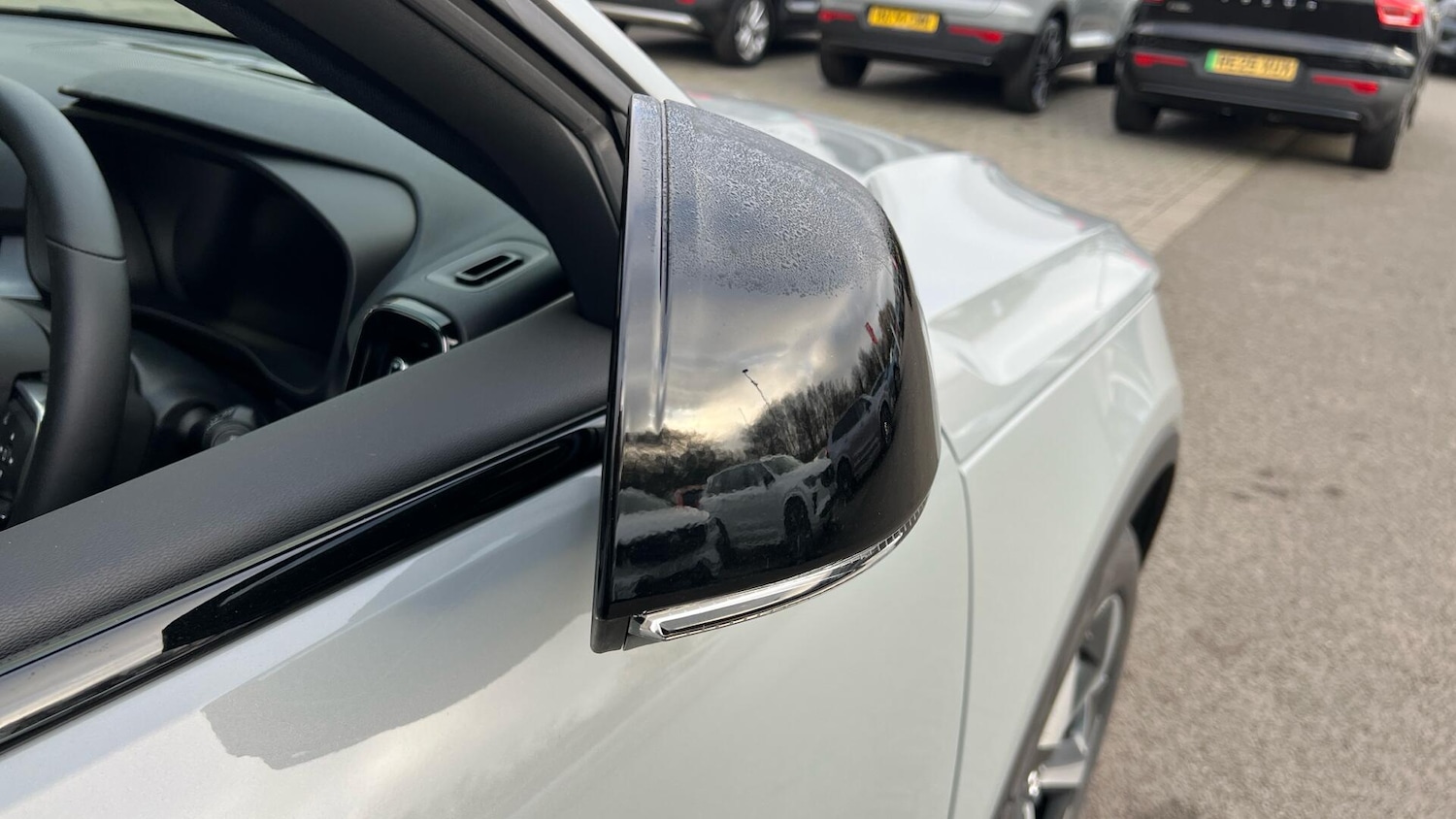 Used Volvo XC40 2026 for sale - 77993379: Photo 75