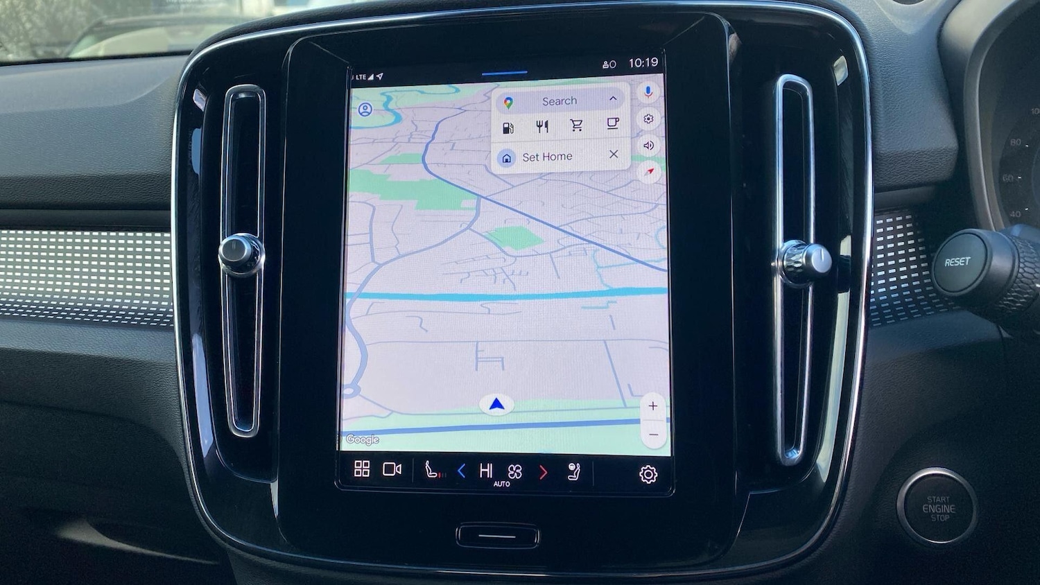 Used Volvo XC40 for sale - 77190419: Photo 39