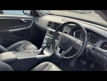 Used Volvo V60 Cross Country 2018 for sale - 74934964: Photo