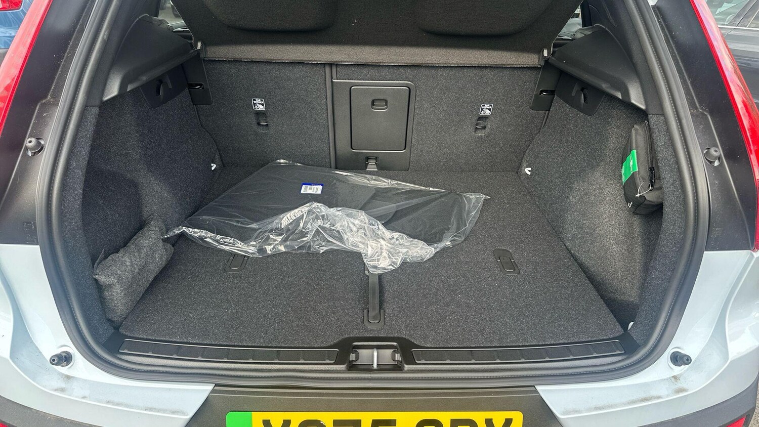 Used Volvo EX40 2025 for sale - 78204842: Photo 40