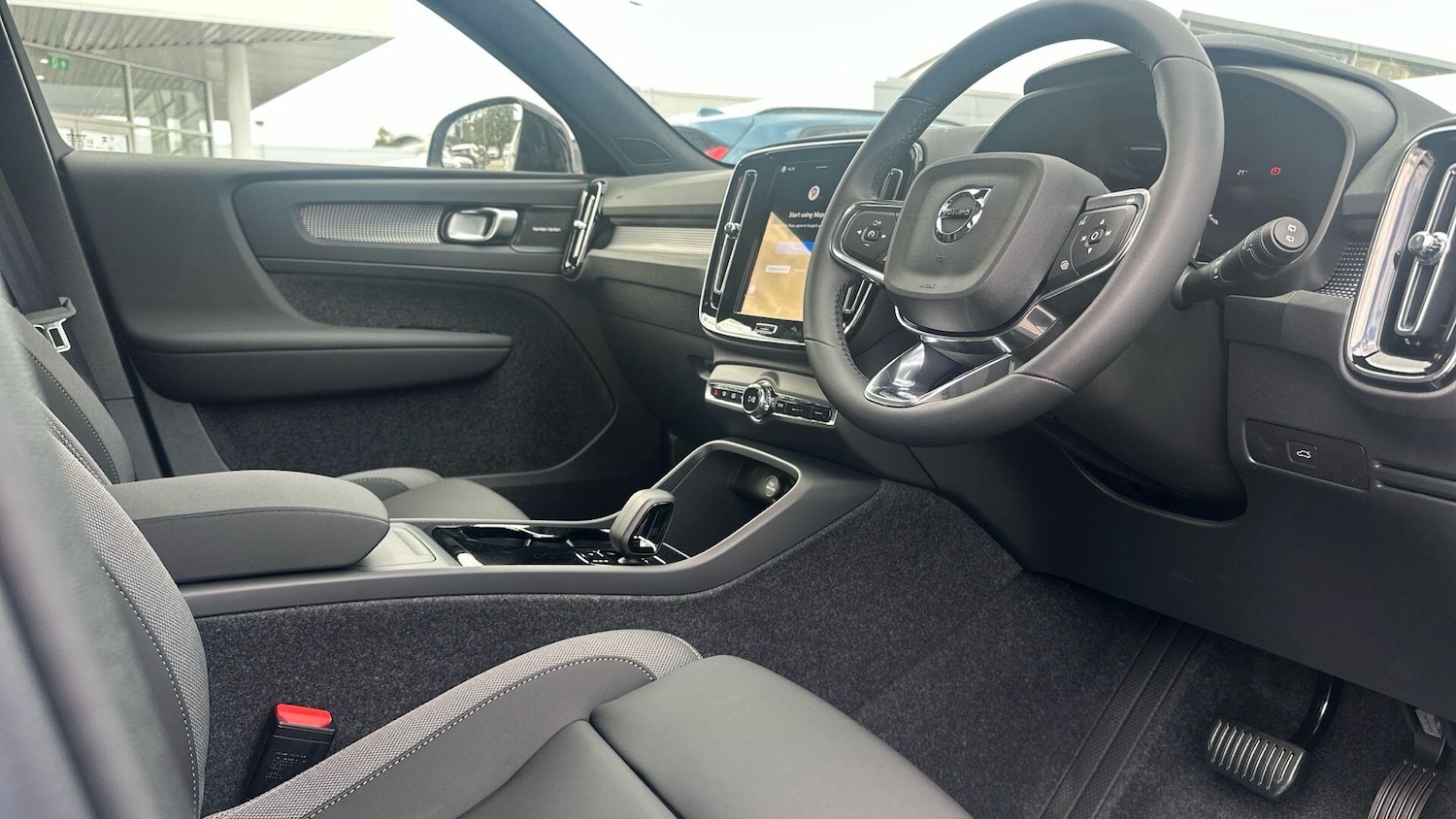 Used Volvo EX40 2025 for sale - 78204842: Photo 9