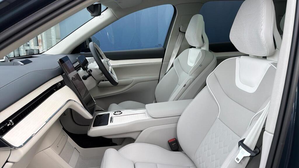 Used Volvo EX90 for sale - 77509780: Photo 27