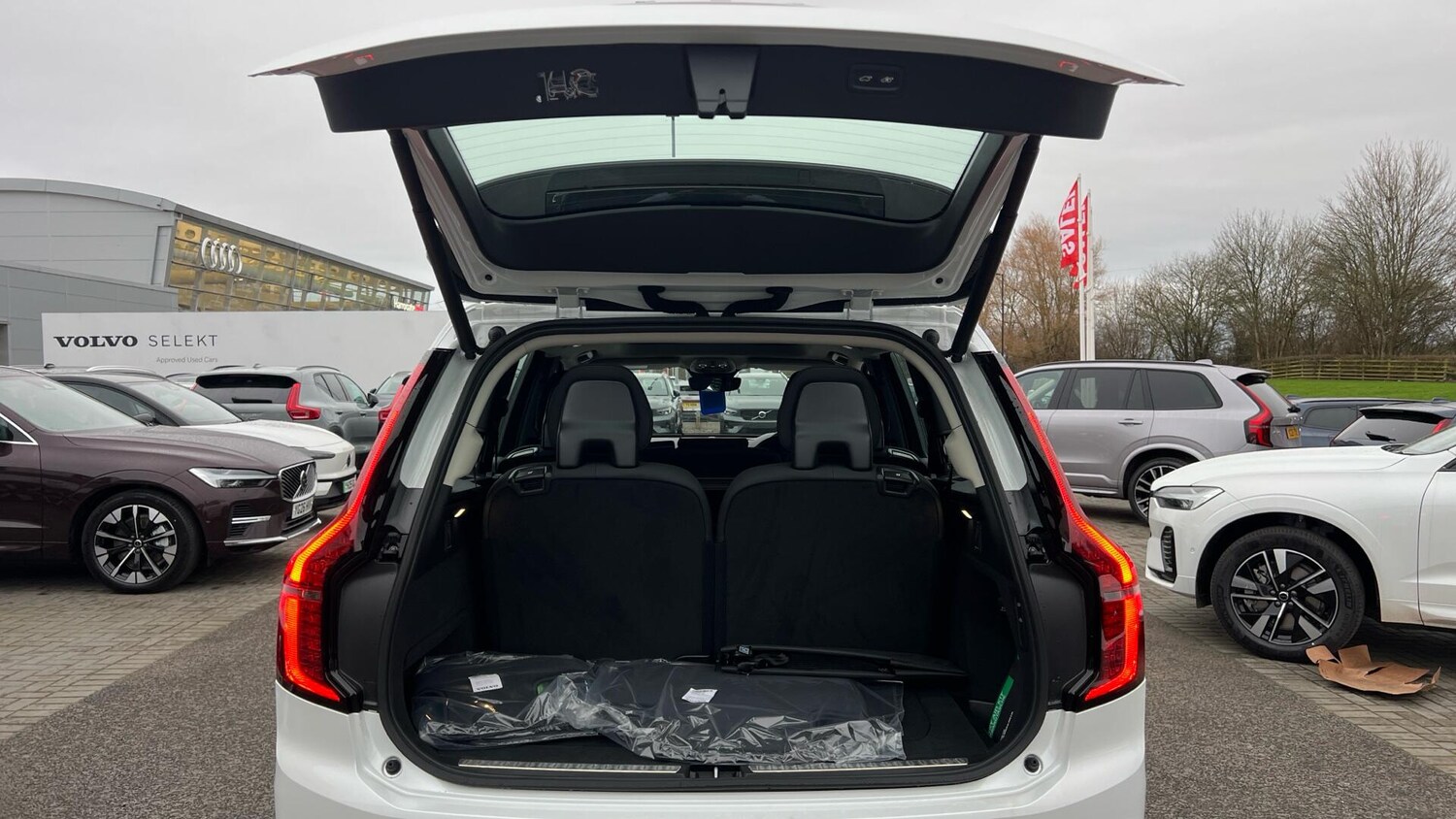 Used Volvo XC90 for sale - 77754329: Photo 54