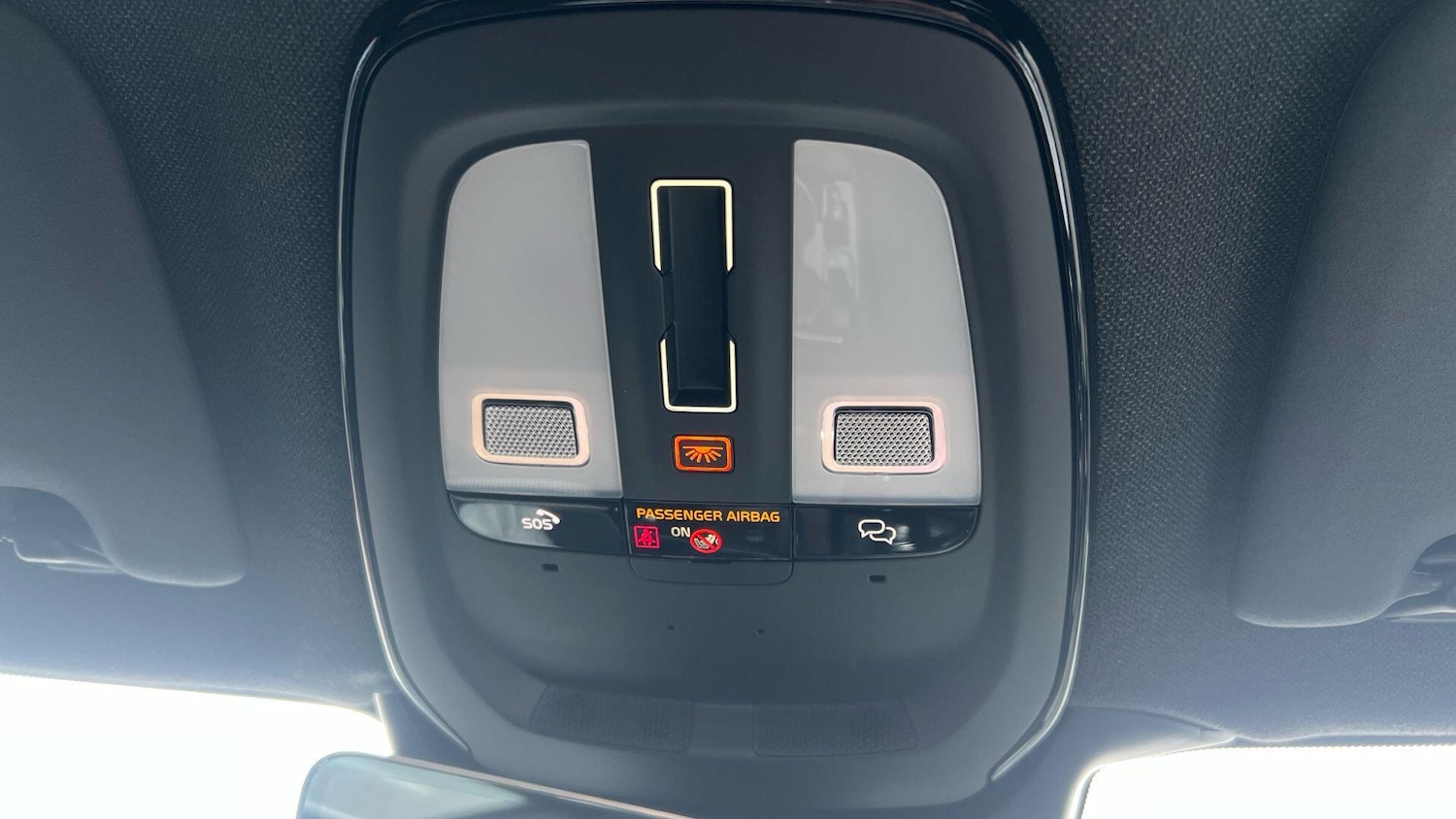 Used Volvo XC40 for sale - 77376960: Photo 41