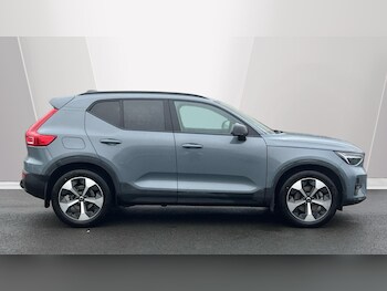 Used Volvo XC40 2023 for sale - 77376960: Photo