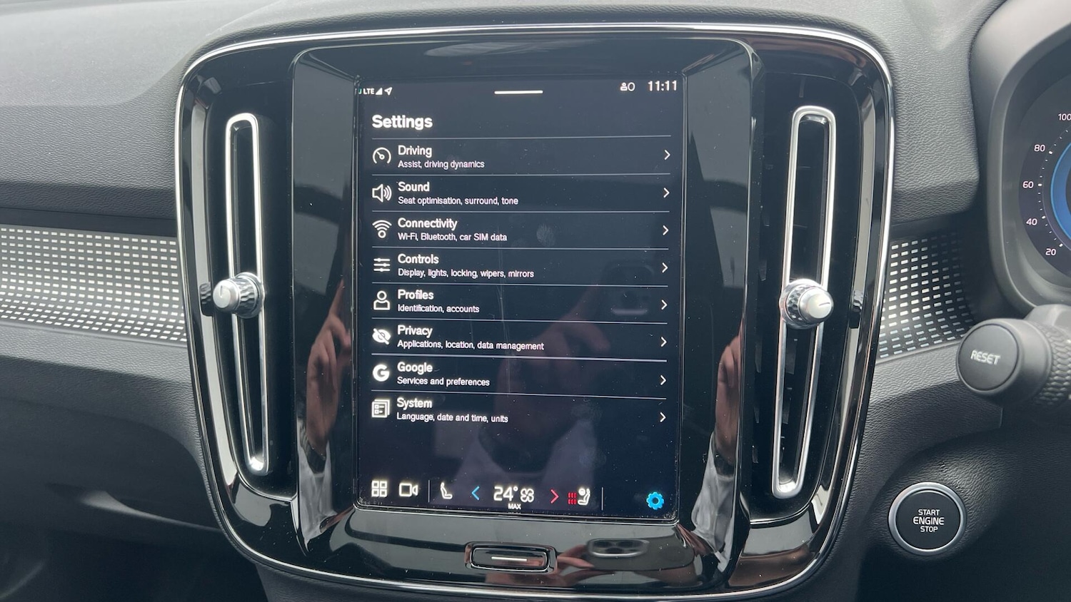 Used Volvo XC40 for sale - 77376960: Photo 57