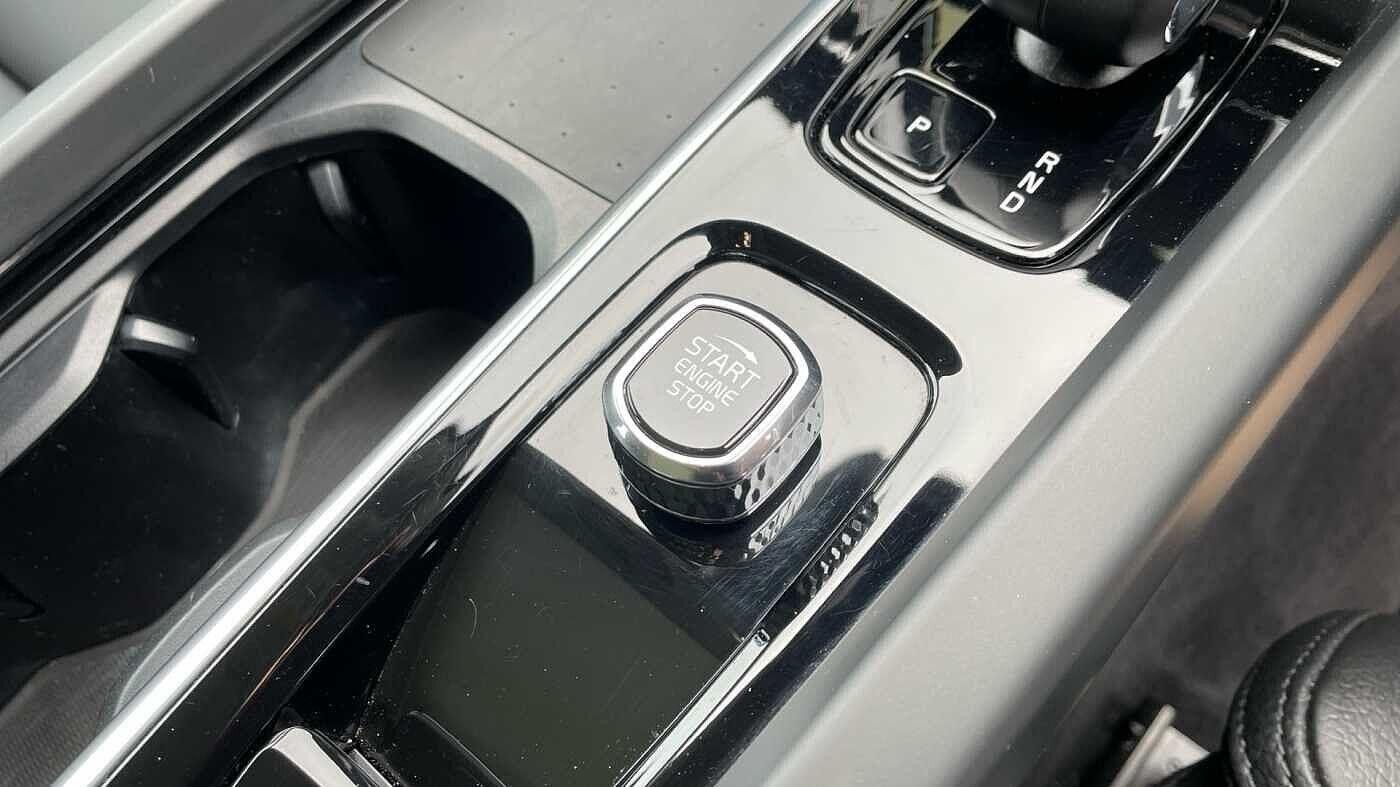 Used Volvo XC60 2023 for sale - 76715263: Photo 14