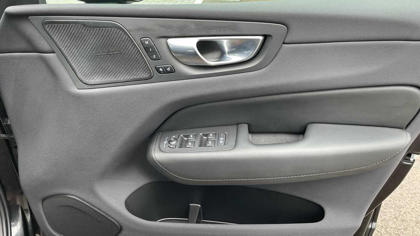 Used Volvo XC60 2023 for sale - 76715263: Photo 18