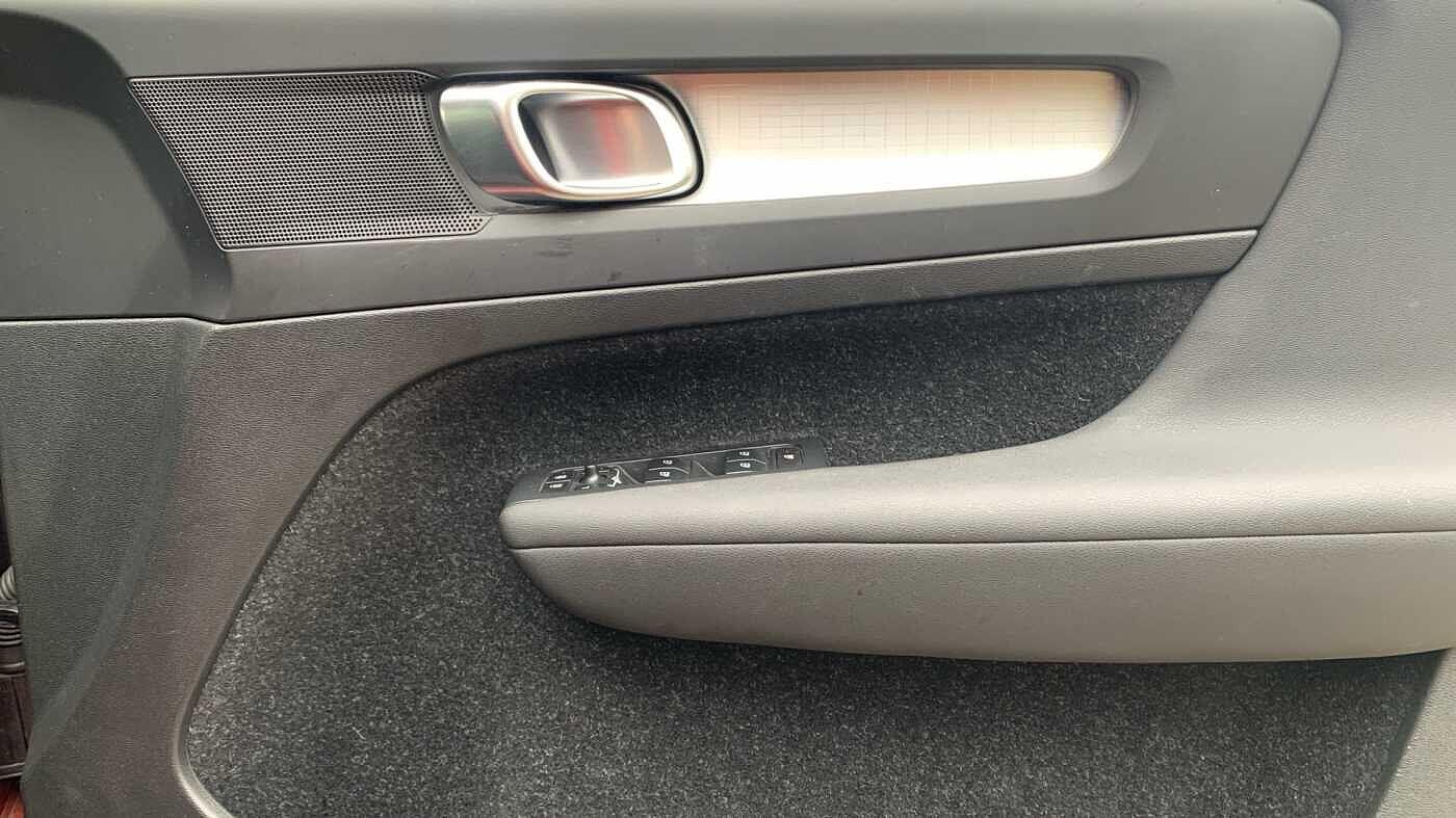 Used Volvo XC40 2020 for sale - 77101936: Photo 31