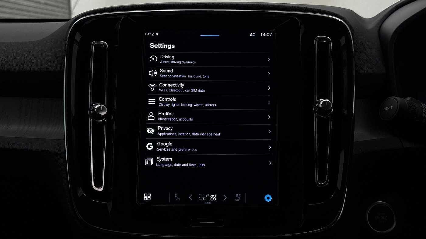 Used Volvo XC40 2024 for sale - 77163396: Photo 35