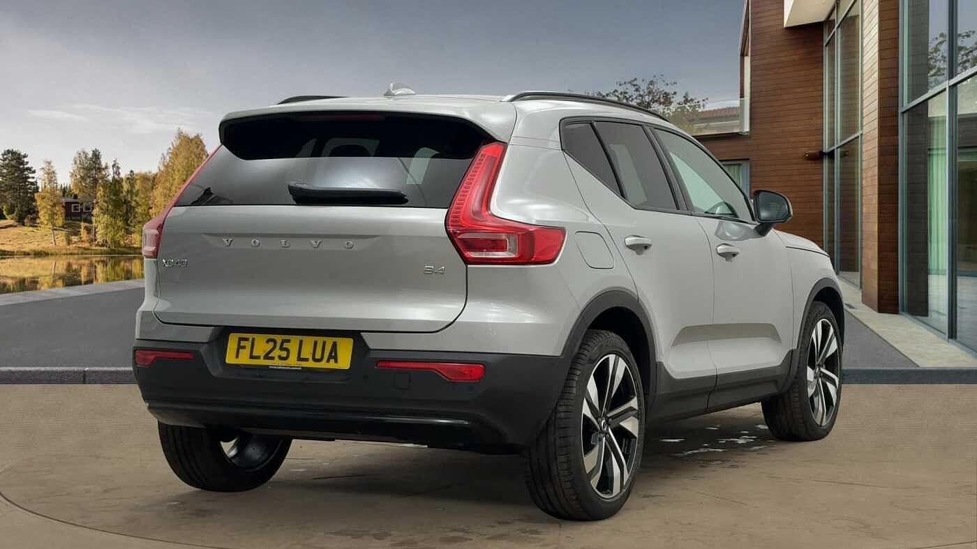 Used Volvo XC40 for sale - 77190452: Photo 3