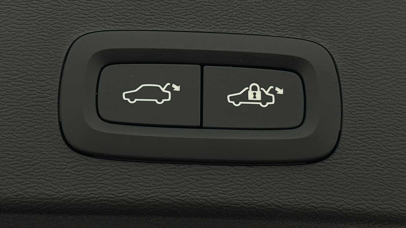 Used Volvo XC40 2024 for sale - 76936443: Photo 19