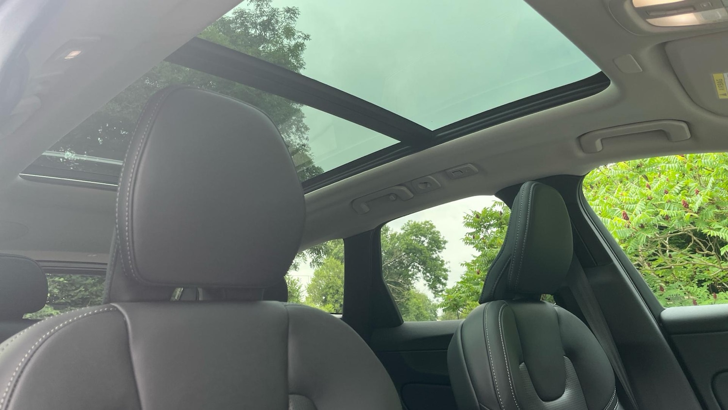 Used Volvo XC60 for sale - 77192053: Photo 32